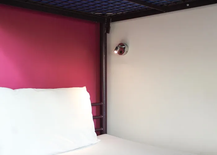 Safestay London Elephant & Castle (Adults Only)Hostal