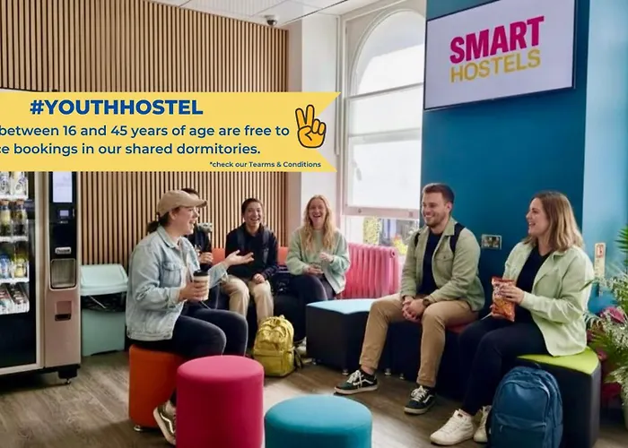 Smart Russell SquareHostal